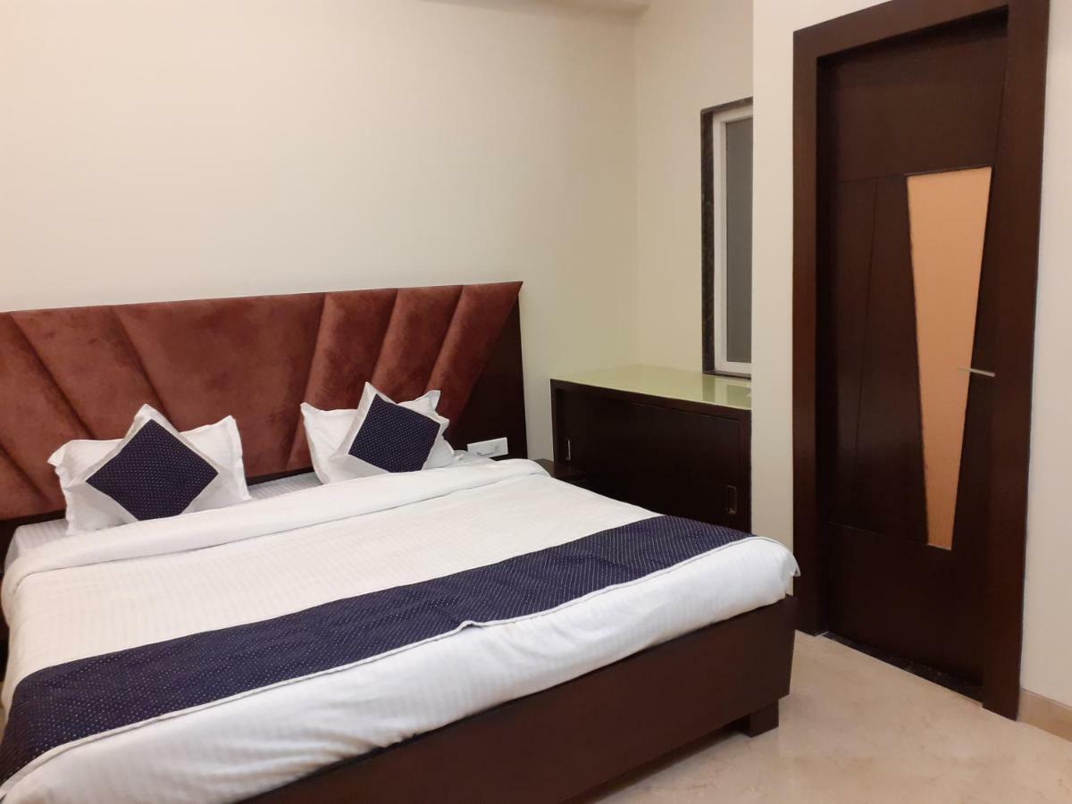 Bed and Breakfast Taj Sojourn Agra  Zewnętrze zdjęcie